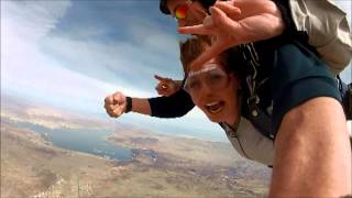 Au Pair Vlog 24  Skydiving over Las Vegas  Westcoast Part 3 [upl. by Ari]