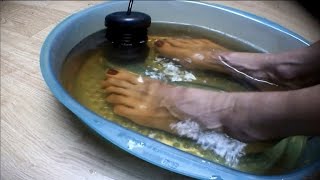 Could Detox Foot Baths Actually Remove Toxins From Your Body [upl. by Burnham]