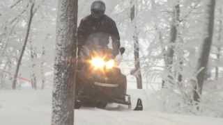 Ams  Action moteur sport  Motoneige  Essai Skidoo Expedition 1200 LE 2013 [upl. by Marlie]