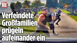 Auf Friedhof Blutige Schlägerei mit Baseballschlägern Messern und Macheten [upl. by Grady]