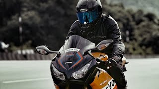 CBR 1000RR fireblade flyby hondacbr1000rr [upl. by Ekrub]