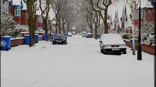 First Snowfall in UK [upl. by Namreh]