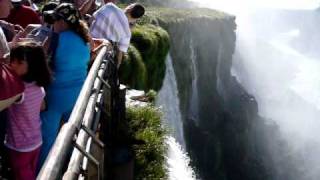 En la Garganta del Diablo Cataratas del Iguazú Argentina [upl. by Niras509]