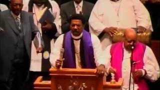 COGIC General Board Member Bishop Daniels amp Aux Bishop Hines Tag Team preachin pt 2 [upl. by Arotahs]