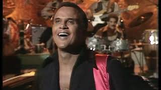 Harry Belafonte amp Falumi Prince  Turn the World Around Live [upl. by Lillie67]