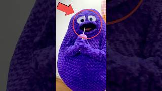 GRIMACE PRUEBA LA BEBIDA MALDITA de GRIMACE SHAKE en la VIDA REAL 😰 short shorts grimaceshake [upl. by Avelin]