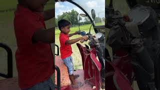 সাইকেলের সাথে টোটোর টক্কর লাগলো দেখো cycle toto shortvideo [upl. by Ahsakat]