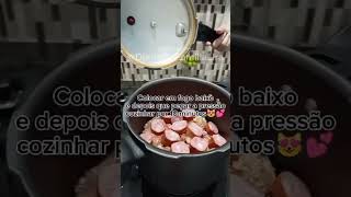 Sobrecoxa assada com batata e linguiça 😋 receitas food comida ideias batata linguiça [upl. by Elyad]