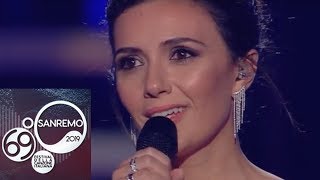 Sanremo 2019  Lemozione di Baglioni e Serena Rossi nel ricordo di Mia Martini [upl. by Leila]