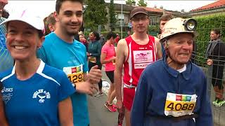 A 81 ans il court le Marathon d’Albi en habit de mineur [upl. by Bunder]