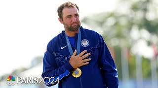 Scottie Scheffler tears up during medal ceremony national anthem after taking gold  Paris Olympics [upl. by Arhez23]