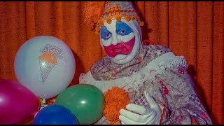 La Terrorífica Historia De John Wayne Gacy El Payaso Asesino [upl. by Eiluj]