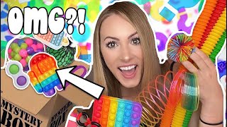 UNBOXING 100 MYSTERY FIDGETS SHOCKING 🤯😳 [upl. by Trini810]