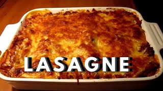 Lasagne m béchamelsauce lavet fra bunden  Opskrift  2 [upl. by Leinto]