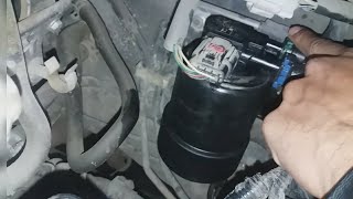 Baleno Diesel fuel filter change [upl. by Dessma789]