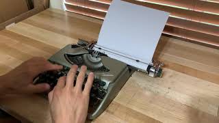 1960s Groma Kolibri Ultraportable Ultraslim Typewriter [upl. by Nauqet]