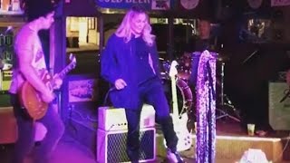 Claudia Leitte ft Phoenix Rising  Dyer Maker Led Zeppelin live Los Angeles [upl. by Denby]