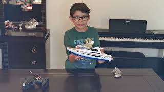 RC BOAT MAISTO TECH HIGH SPEED SUPER YACHT [upl. by Halludba589]