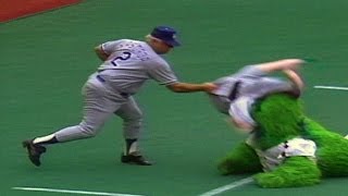 LADPHI Lasorda has enough with the Philly Phanatic [upl. by Osrick]