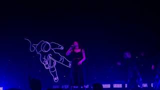 Lorde  Sober Live at Melodrama World Tour  Glasgow [upl. by Arikaahs]