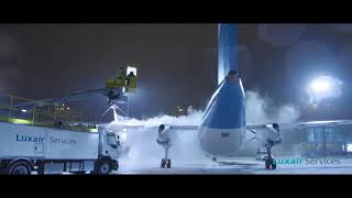 Aircraft deicing [upl. by Dublin285]