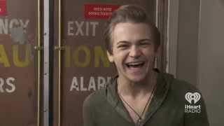 Hunter Hayes Reacts to Fan Comments  At the Back Door [upl. by Aleuqahs985]