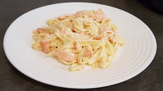 Pâtes tagliatelles au saumon fumé rapide et facile [upl. by Akimik]