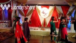 Mehndi Lagaongi Main  wedding dance mehendi [upl. by Nywnorb61]