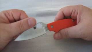 Knife review Spyderco UKPK and Urban slipjoints for the 21st Century [upl. by Deer]