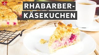 RhabarberKäsekuchen 🍰  KETO Rezept  Rhabarberkuchen mit Streusel ohne Zucker und ohne Mehl [upl. by Nrubloc]