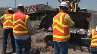 Maintenance Crews  Working for Texas [upl. by Mack]