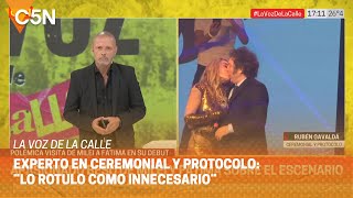 RUBÉN GAVALDÁ analizó el BESO de JAVIER MILEI a FÁTIMA FLÓREZ en el ESCENARIO [upl. by Akzseinga]