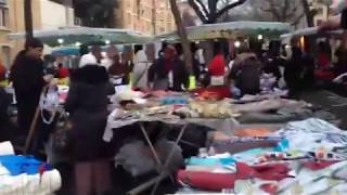 Le marché aux tissus de la Porte de Vanves le dimanche après midi [upl. by Sanburn316]