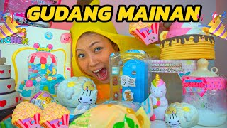 BONGKAR GUDANG MAINAN DI RUMAH l ADA BANYAK SQUISHY MESIN CAPIT [upl. by Agnola]