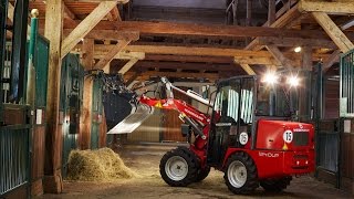 Weidemann – Hoftrac® 1240LP Einsatz auf einem Pferdehof [upl. by Ahsitneuq]