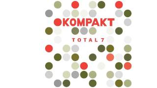 The Modernist  Pearly Spencer Kompakt Total 7 Album [upl. by Ignatia222]