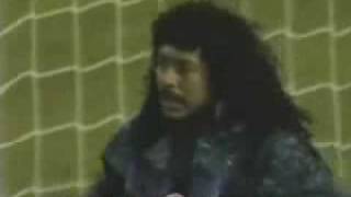 Goalkeeper Higuita does an amazing SAVE [upl. by Arnelle]