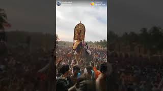 കർണൻ fans കാണുMangalamkkunnu karnan mass entry  parkkadi pooram [upl. by Julide]