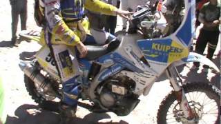 Dakar 2011 Fiambala Maria Pol se queda sin combustible [upl. by Haididej]