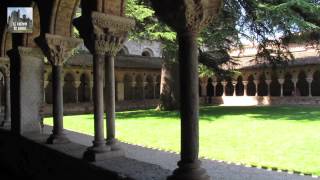 Moissac  Le Cloître de lAbbatiale [upl. by Bibeau882]