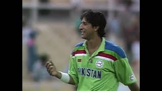 World Cup 1992 Match 16 India v Pakistan  Sydney Highlights [upl. by Attenaz]