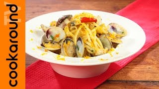 Linguine con vongole e bottarga  Ricetta sfiziosa [upl. by Rafferty]