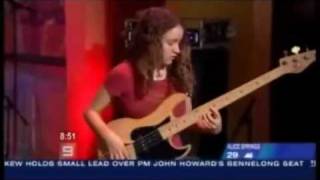 Tal Wilkenfeld serendipity live [upl. by Vasos]