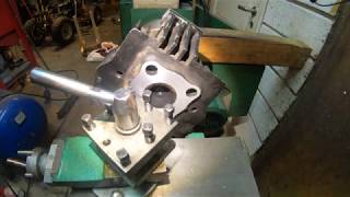 How to Lathe 2 stroke combustion chamber and squish band [upl. by Zaraf]