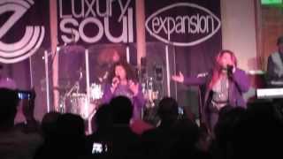 SOS Band  Just The Way You Like It Live at Luxury Soul Weekender 2014  Hilton Blackpool [upl. by Adora]