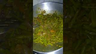 How to make beans sabji फली की सब्जी बनाए बहुत ही तरिका से beansshortsbollywood desi [upl. by Nnaesor]