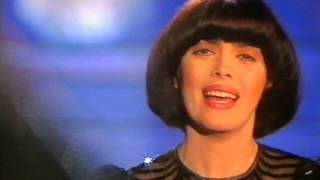 Mireille Mathieu  La Paloma  Superhitparade  1983 [upl. by Silevi27]