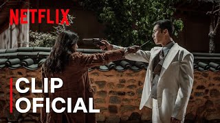 Park SeoJoon pelea con Han So Hee  El monstruo de la vieja Seúl  Netflix [upl. by Matthaus]