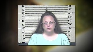 Kentucky Clerk Jailed After Refusing to Issue Marriage Licenses to SameSex Couples [upl. by Ellehcyt]