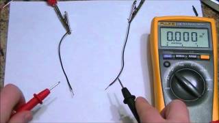 How to quickly determine the polarity of your DC power supply with a multimeter [upl. by Yeliah]